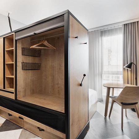 Stay Kooook Geneva City - Online Check In New Opening Exterior foto